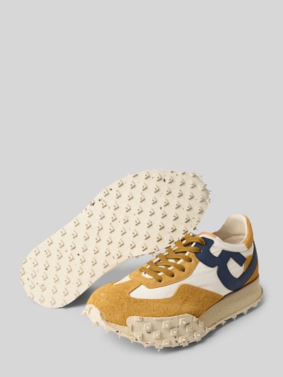 Produktfoto, Sneaker aus Leder-Textil-Mix mit profilierter Sohle von Barracuda, abgerundete Spitze, Weiß, Braun, Blau, strukturierte Oberfläche, Herren Sneaker, Schnürung, Absatzhöhe 3 cm, Schafthöhe 10 cm, Schaftweite 10 cm, Größe 44