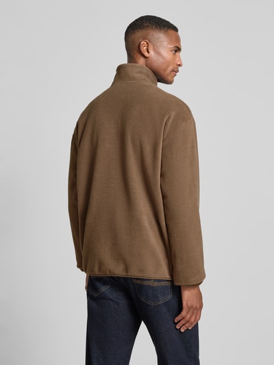 MCNEAL Fleecepullover mit Troyer-Kragen Mittelbraun 5