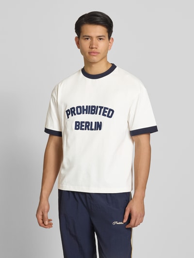 PROHIBITED T-Shirt mit Label-Stitching Modell 'Rush' Marine 4