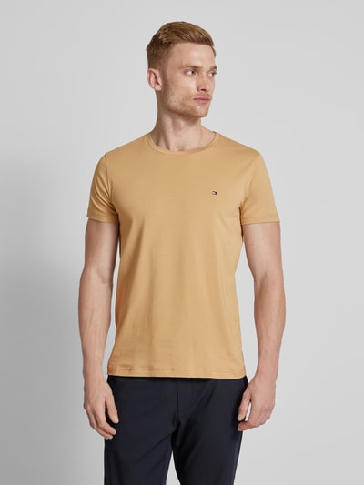 Tommy Hilfiger T-Shirt mit Label-Stitching Camel 4