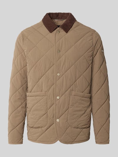 Produktfoto, Regular Fit Jacke in Stepp-Optik Modell 'Rapid' von CINQUE in Beige mit Umlegekragen, Knopfleiste und aufgesetzten Taschen.