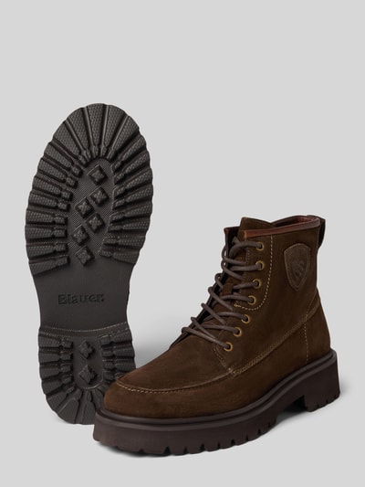 Produktfoto, bruine boots uit echt leer met afgeronde punt, vetersluiting, ritssluiting, labeldetail en geprofileerde zool, hakhoogte maat 44: 5 cm, schachthoogte maat 44: 15 cm, schachtbreedte maat 44: 11 cm, Boots aus Leder met ritssluiting Model 'Buxton' van Blauer USA