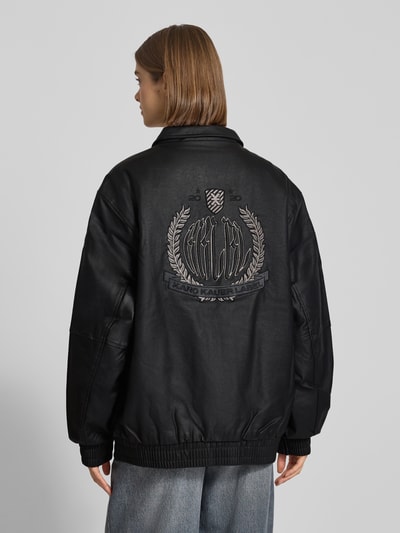 Karo Kauer Kurtka o kroju oversized z imitacji skóry Czarny 5