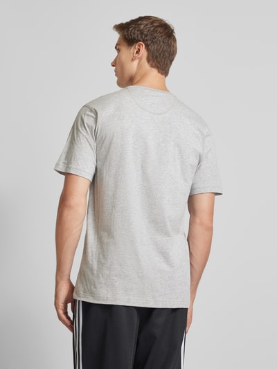 adidas Originals T-shirt met labelstitching Lichtgrijs - 5