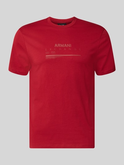 Produktfoto, Slim Fit T-Shirt aus reiner Baumwolle mit Logo-Print von Armani Exchange, rotes Kurzarmdesign, schlichte Struktur, für Herren