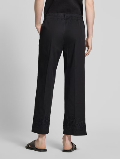 Brax Broek in verkorte pasvorm met labeldetail, model 'MAINE' Zwart - 5