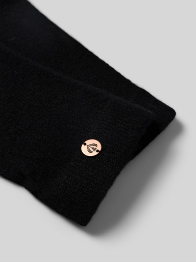 Produktfoto, schwarze Handschuhe aus reinem Kaschmir von FRAAS mit gerippten Abschlüssen und Label-Detail, weiche Textur, Detailaufnahme