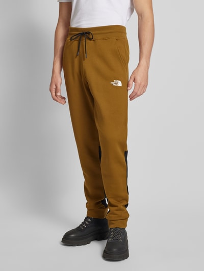 The North Face Spodnie dresowe z nadrukiem z logo Khaki 4