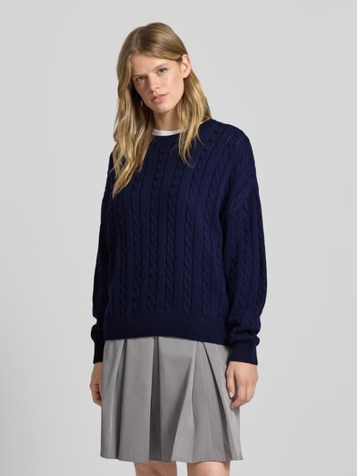 Review Gebreide pullover met kabelpatroon en ronde hals Marineblauw - 4