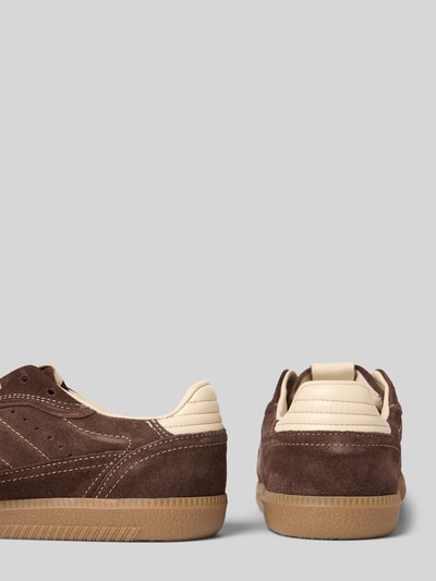 Produktfoto, Sneaker mit Schnürung Modell '490 Rife Chocolate Cream' von ALOHAS in Braun und Creme, Gummisohle, abgerundete Spitze, Damen, Absatzhöhe 2 cm, Schafthöhe 6 cm, Schaftweite 8 cm