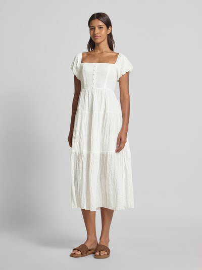 Apricot Midikleid in Crinkle-Optik Offwhite 4