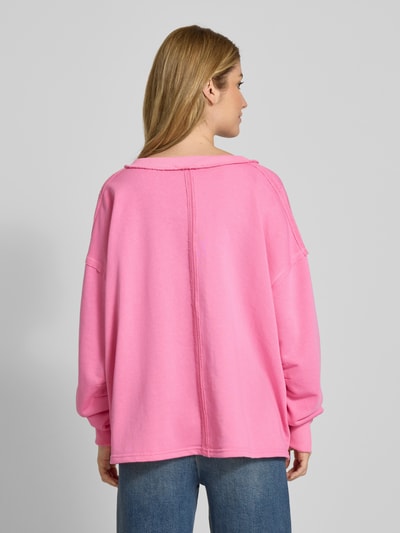 miss goodlife Oversized Sweatshirt mit V-Ausschnitt Rosa 5