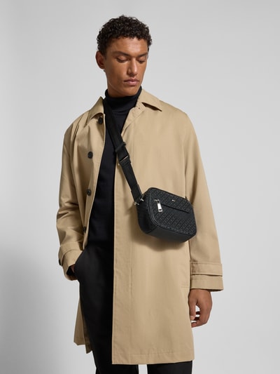 BOSS Umhängetasche mit Strukturmuster Modell 'RAY' Black 1