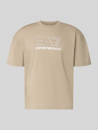 Produktfoto, T-shirt met logo en ronde hals van EA7 Emporio Armani, puur katoen, regular fit, ruglengte bij maat M 68 cm, beige toon