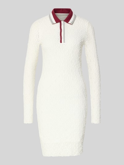 Produktfoto, Slim Fit Kleid mit Polokragen von Marc Cain in Weiß, langärmelig, semitransparent, Spitze, knielang, elastischer Baumwoll-Mix