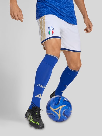 adidas Sportswear Regular Fit Trikot-Shorts mit Kontraststreifen Modell 'ITALIEN 26' Weiss 3