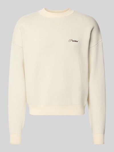 Produktfoto, Strickpullover mit Label-Stitching Modell 'BACK IN THE DAYS' von PROHIBITED in Creme, Rundhalsausschnitt, strukturierte Oberfläche, Regular Fit