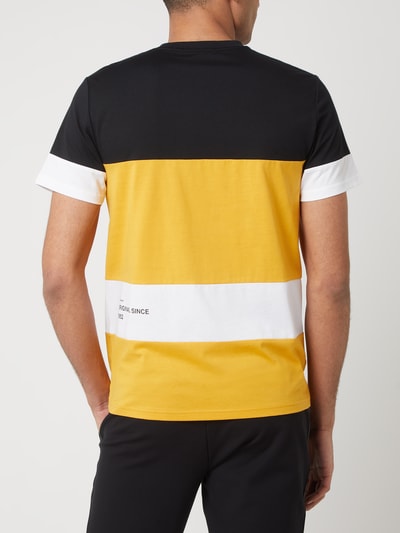 Fred Perry T-Shirt mit Blockstreifen Gelb 5