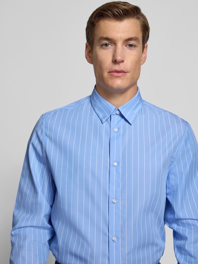Jake*s Slim Fit Business-Hemd mit Knopfleiste Bleu 3