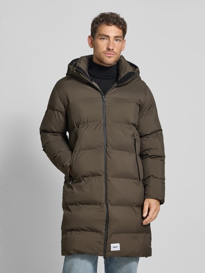 khujo Steppmantel mit Label-Patch Modell 'Caius' Oliv 4