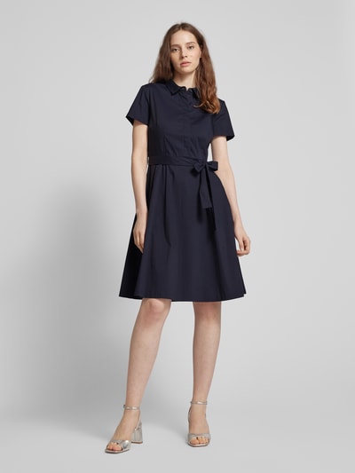 Christian Berg Woman Selection Knielanges Hemdblusenkleid in unifarbenem Design Marine 1