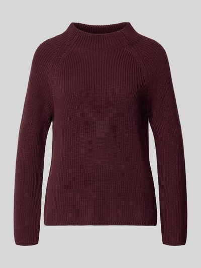 Produktfoto, Strickpullover mit Stehkragen von monari im Baumwoll-Mix, dunkelrot, grobstrick, Regular Fit, vor grauem Hintergrund