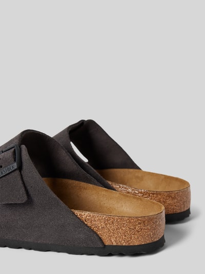 Birkenstock Leren slippers met brede riempjes, model 'Arizona' Middengrijs - 2