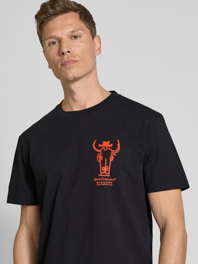 DEUS EX MACHINA T-shirt met labelprint, model 'Showdown' Zwart - 3