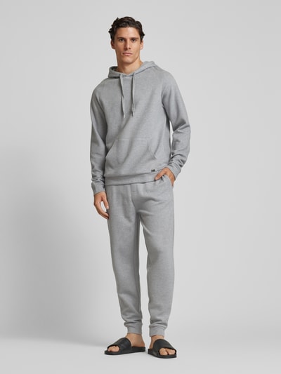 BOSS Loose Fit Sweatpants mit angedeutetem Eingriff Hellgrau 1