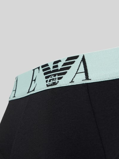 Produktfoto, Slip mit elastischem Logo-Bund im 3er-Pack von Emporio Armani, Baumwoll-Elasthan-Mix, schwarzer Stoff, breiter mintfarbener Bund