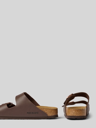 Produktfoto, Slipper mit Logo-Detail Modell 'Arizona' von Birkenstock, Leerlook, afgeronde pasvorm, hakhoogte maat 40: 3 cm, Dames instappers