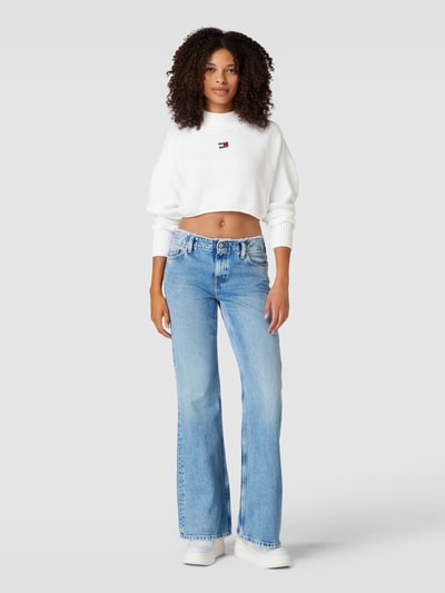 Tommy Jeans Cropped Strickpullover mit Label-Patch Offwhite 1