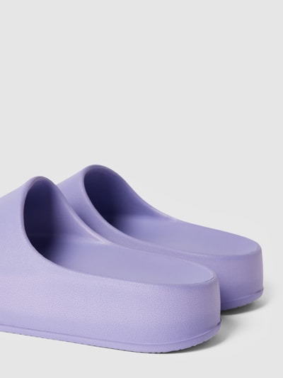 Steve Madden Slides mit breitem Riemen Modell 'ASTRO' Lavender 3