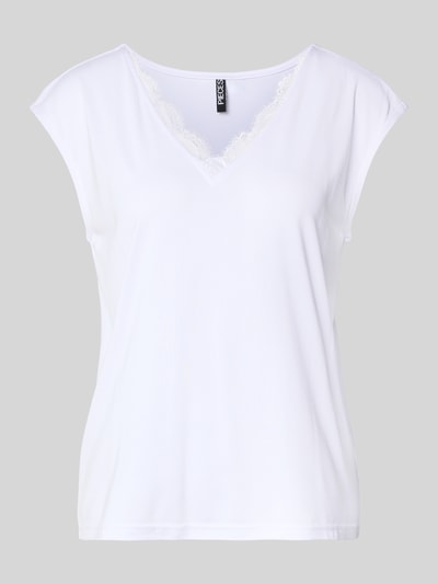 Produktfoto, Relaxed Fit T-Shirt aus Modal-Mix Modell 'KAMALA LACE' von Pieces, Optik: Unifarben, Spitzenbesatz, V-Ausschnitt, Kurzarm
