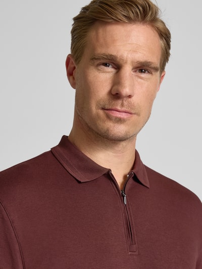 Christian Berg Men Slim Fit Poloshirt mit Reißverschluss Metallic Rot 3