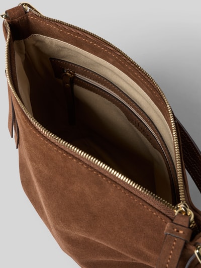 Produktfoto, braune Handtasche mit Tragehenkel Modell 'JUNA' von Abro aus Veloursleder, goldfarbener Reißverschluss, Innenfach und Nebenfach, abnehmbarer Schulterriemen, glatte und strukturierte Texturen, 34x29x11 cm, Schulterriemen 103 cm.