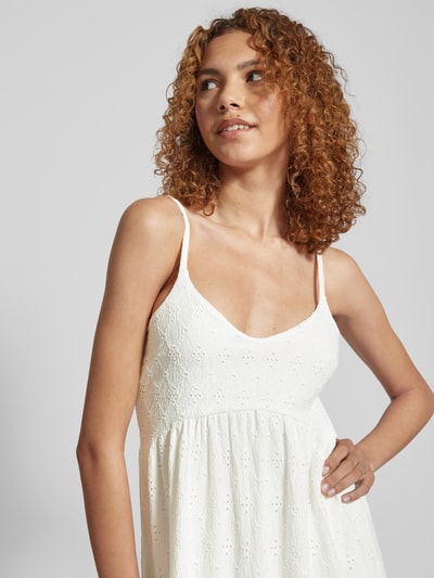 Only Sukienka midi z haftem angielskim model ‘ELLEN’ Złamany biały 3