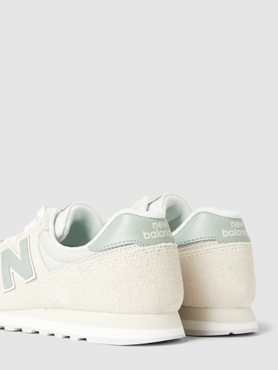 New Balance Sneaker mit Label-Detail Beige 2