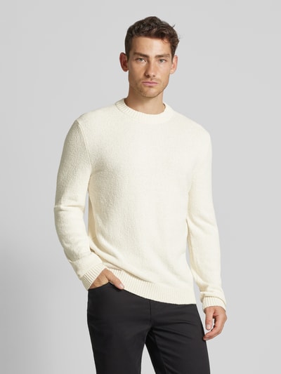 SELECTED HOMME Sweter z dzianiny z prążkowanymi wykończeniami model ‘LOOP’ Złamany biały 4