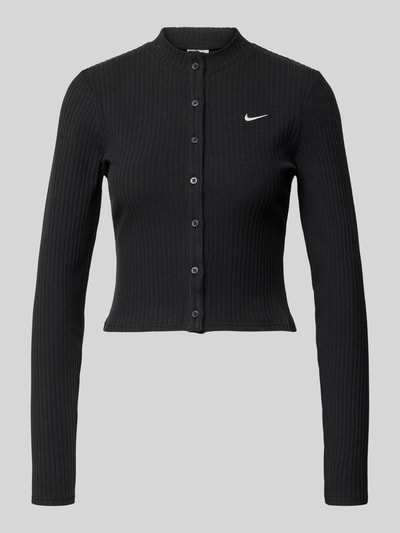 Produktfoto, Cardigan in Ripp-Optik Modell 'CHILL' von Nike, Schwarz mit Label-Stitching, Skinny Fit, Stehkragen, Langärmelig, Durchgehende Knopfleiste