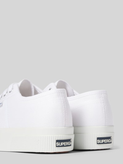 Superga Sneakersy w jednolitym kolorze z detalem z logo Biały 2