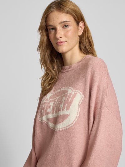 Review Sweter z dzianiny z nadrukiem z logo Brudnoróżowy melanż 3