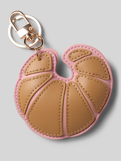 Produktfoto, Schlüsselanhänger mit Karabinerhaken Modell 'My Croissant' von Seidenfelt, braune und rosa Farbflächen, glatte Lederstruktur, Damen Schlüsselanhänger mit Kontrastbesatz.