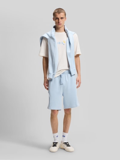 HUGO Blue t-shirt o kroju regular fit z nadrukiem na plecach model 'NULAXO' Złamany biały 1