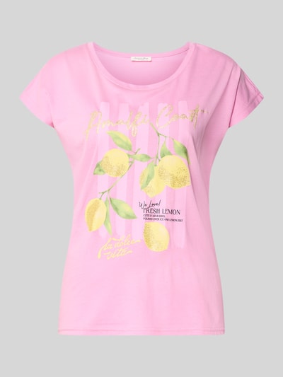 Produktfoto, T-Shirt mit Motiv-Print von Christian Berg Woman in Rosa mit gelben Zitronen, Baumwoll-Viskose-Mix, Regular Fit, Rundhalsausschnitt