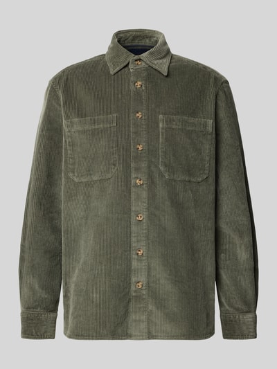 Produktfoto, Regular Fit Hemdjacke aus Cord mit Kentkragen von Christian Berg Men in Grün, reine Baumwolle, sichtbare Brusttaschen, strukturierte Oberfläche