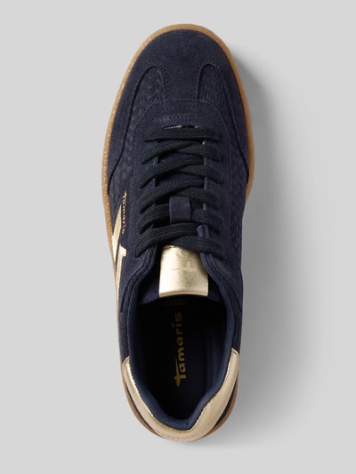 Produktfoto, Sneaker aus echtem Leder von Tamaris in Dunkelblau mit goldfarbenen Details und brauner Sohle, Damen Sneaker von Tamaris