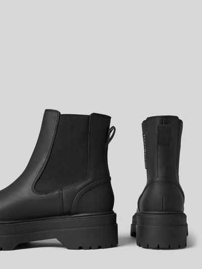 Tommy Hilfiger Chelsea Boots mit Label-Detail Black 2