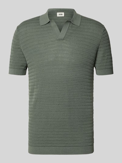 Productfoto, Slim Fit Poloshirt met V-hals model 'Braian' van Drykorn, puur katoen, structuurpatroon, kleur olijfgroen, lengte 70 cm