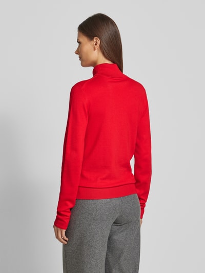 s.Oliver BLACK LABEL Slim Fit Rollkragenpullover aus Viskose-Mix Rot 5